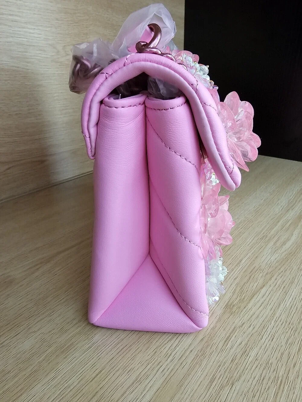Kurt Geiger London Medium Kesington Flower Bag.